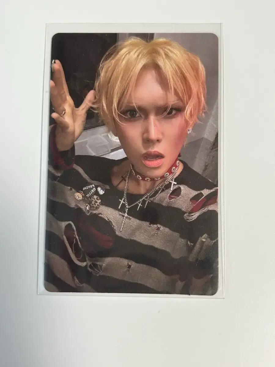 XLOV 현
