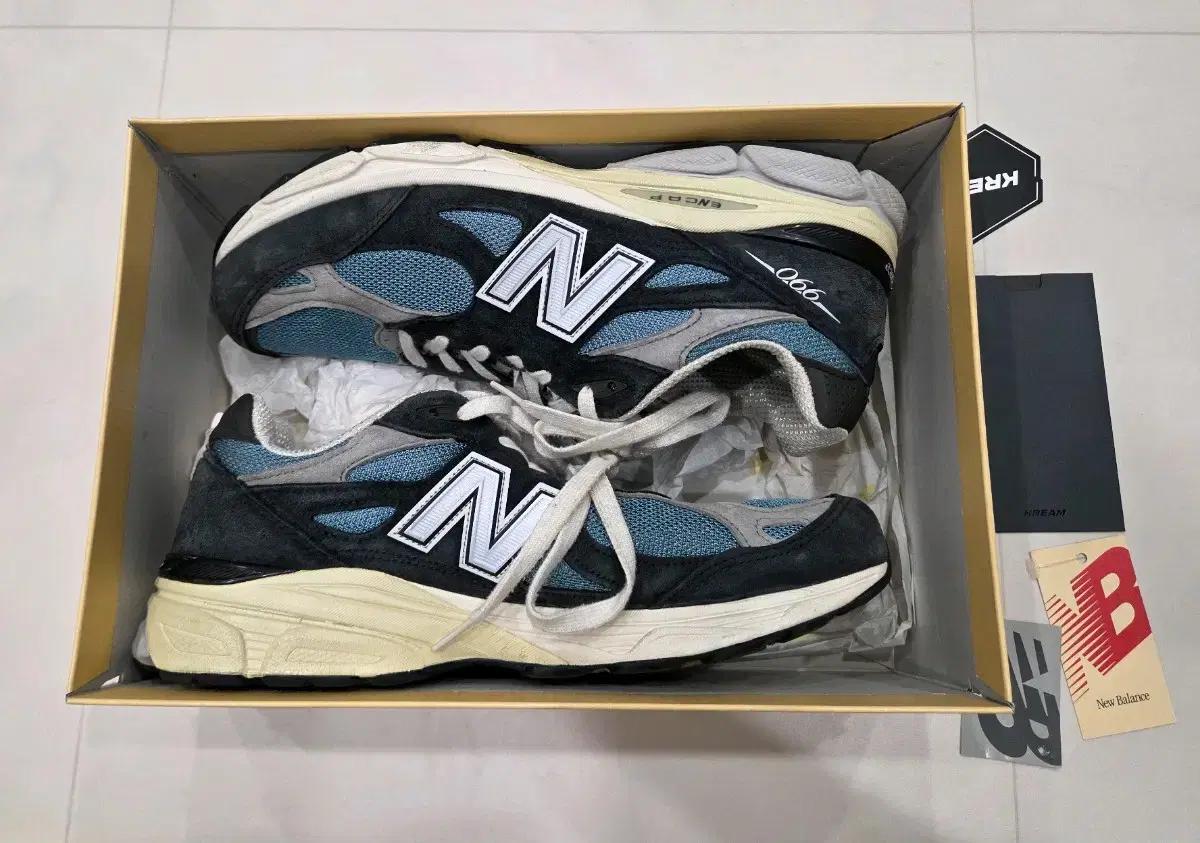 뉴발란스 990v3 테디산티스 네이비 스프링 타이드 290