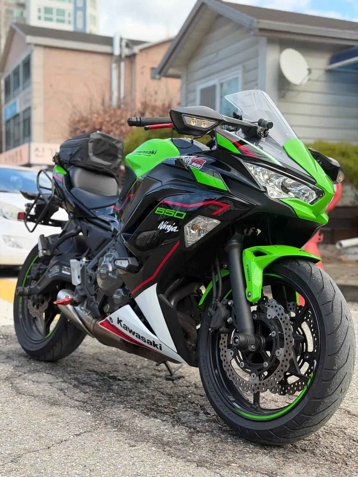 전국최저가)가와사키 닌자650 22년2만 2채널블박 컨디션최상 판매합니다
