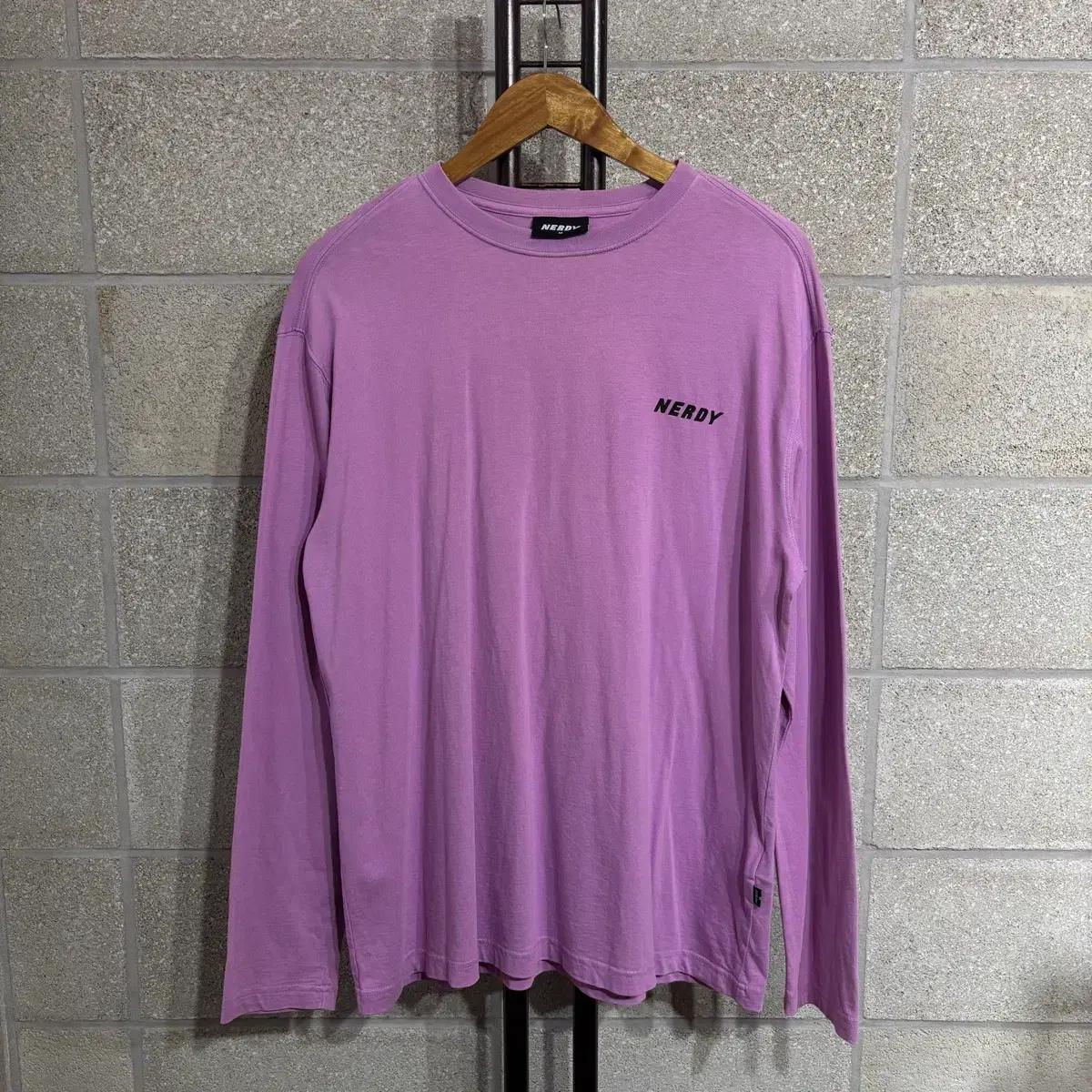 NERDY 널디 긴팔티 M-L(ng374 티셔츠 롱슬리브 맨투맨