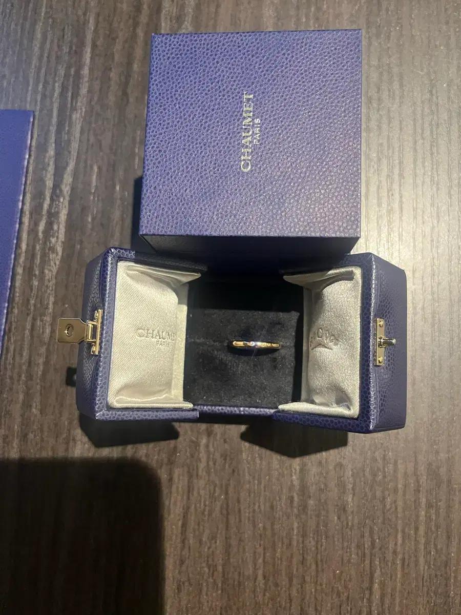 레 제떼르넬 드 쇼메 웨딩벤드 52호