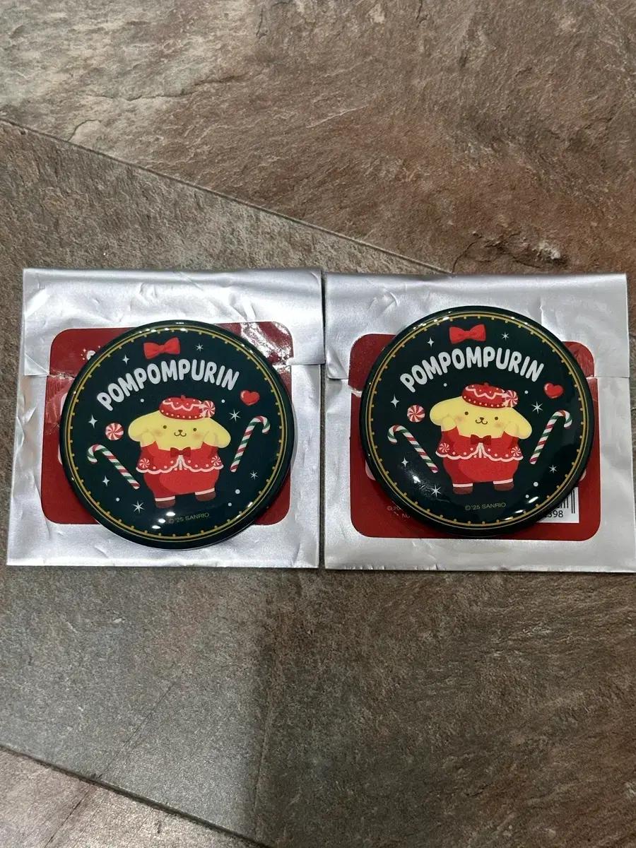 산리오 홀리데이 성수팝업 캔뱃지 폼폼푸린 판매