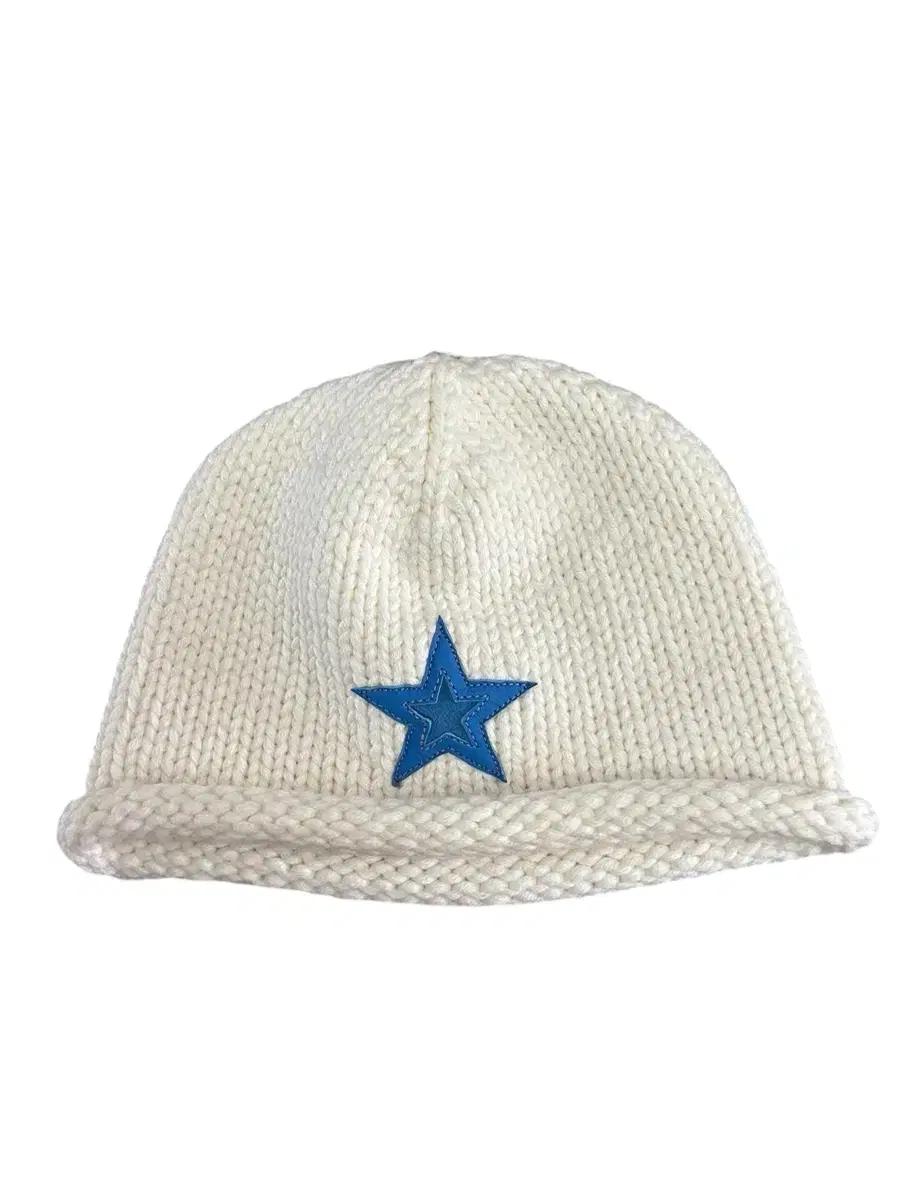 크롬하츠 익스클루시브 블루 스타 패치 비니