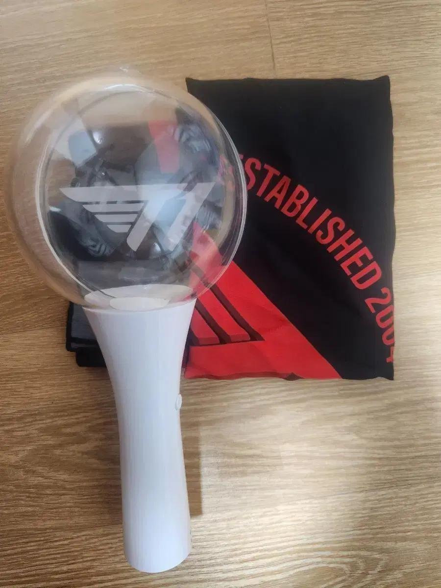 티원 응원봉&손수건 팝니다