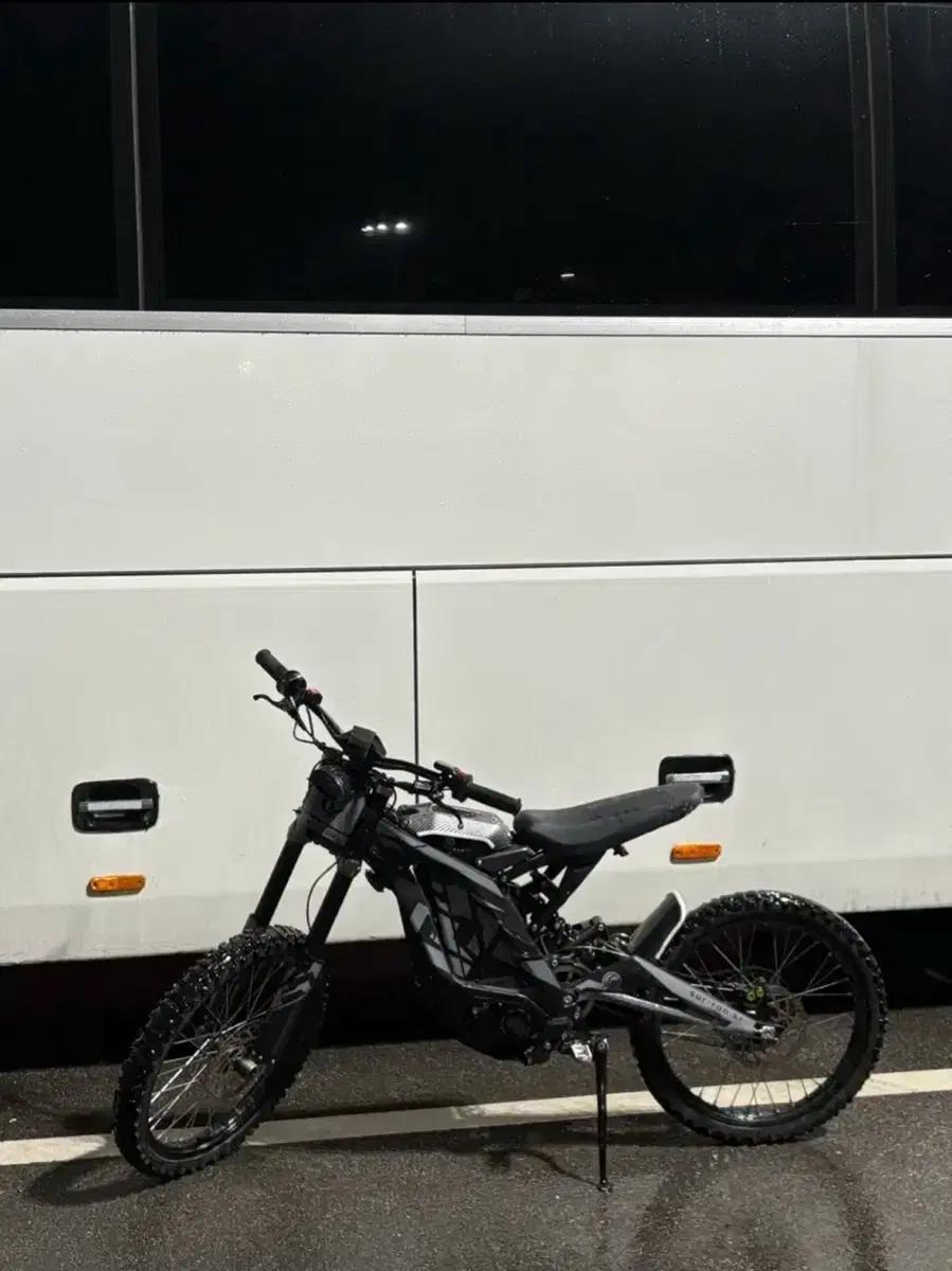 써론 라이트 비X (txt sd 프렘에 추금 100 보유분이시면 거래하겠