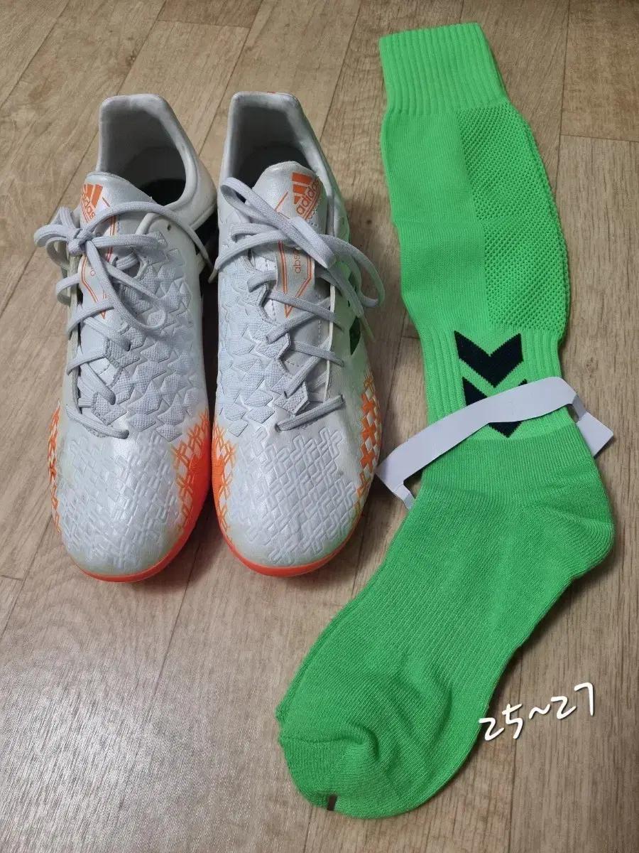 아디다스 프레데터 축구화 270
