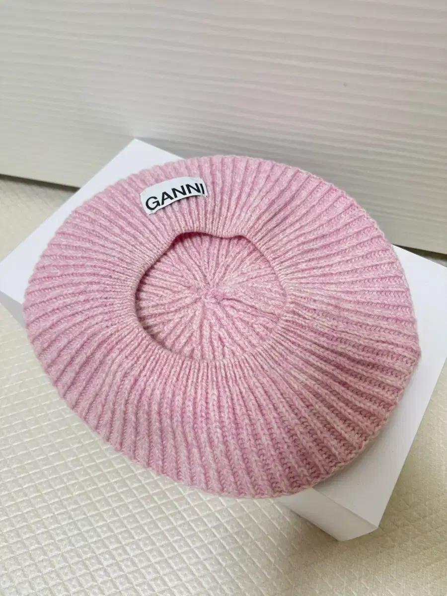 가니 베레모 핑크