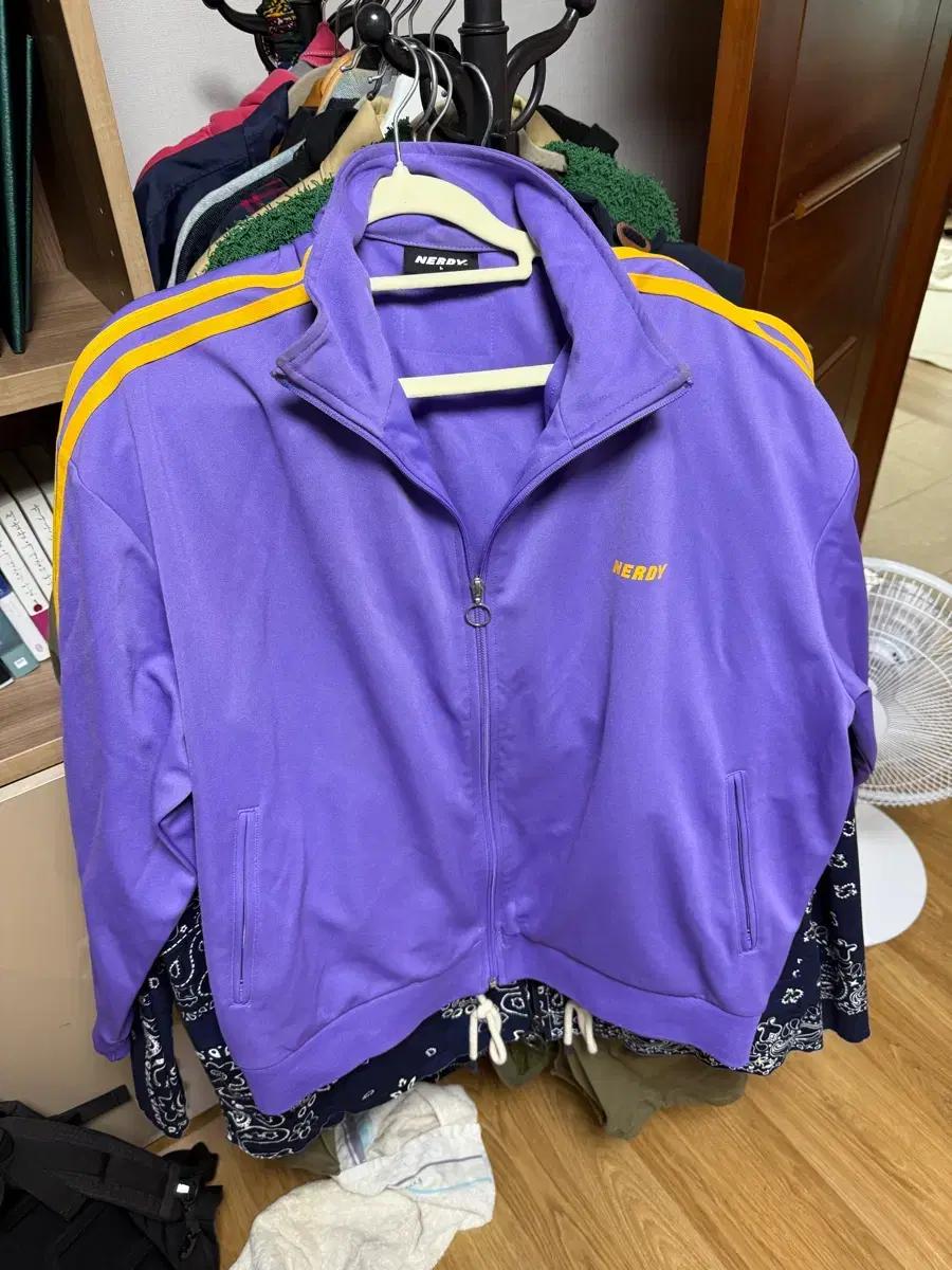 널디 연보라색 져지