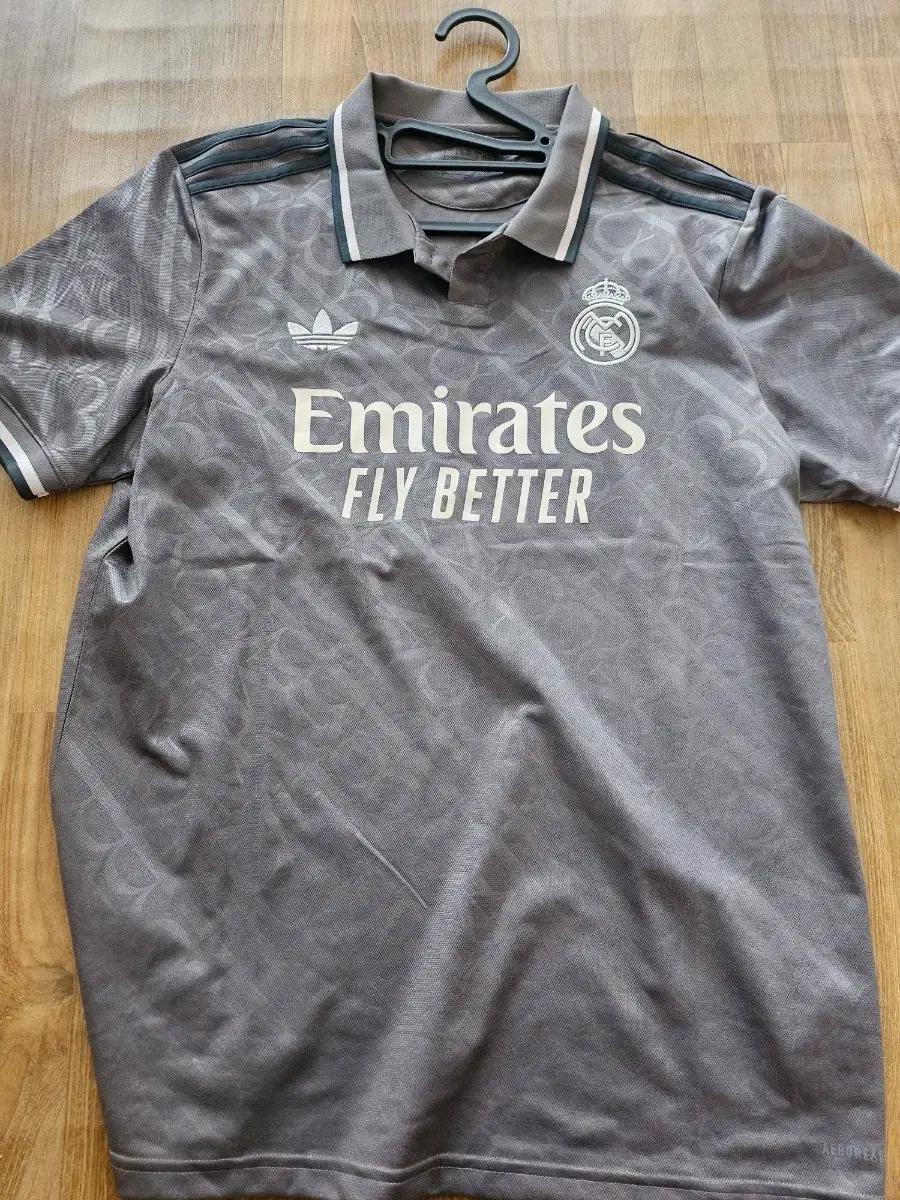 정품)아디다스 레알마드리드 축구 유니폼 그레이