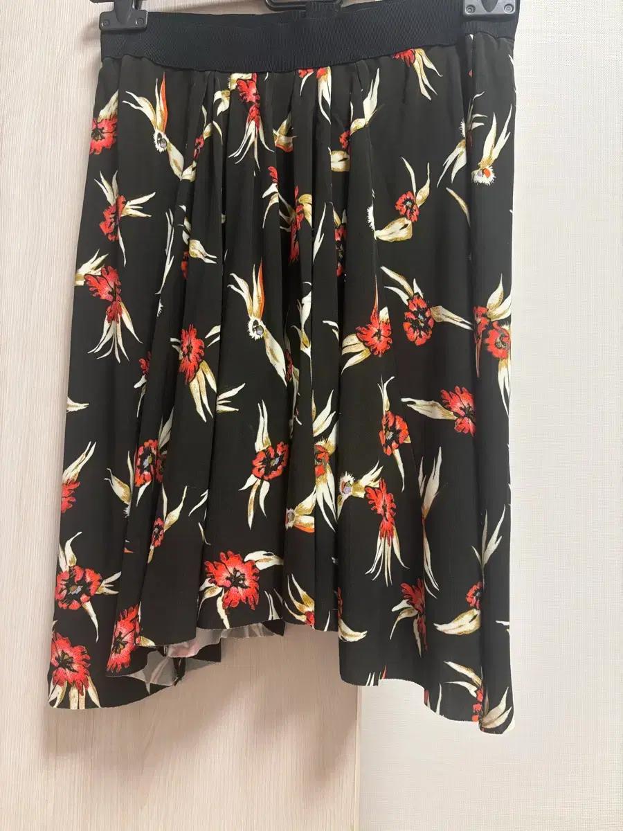 이자벨마랑 플라워패턴 스커트