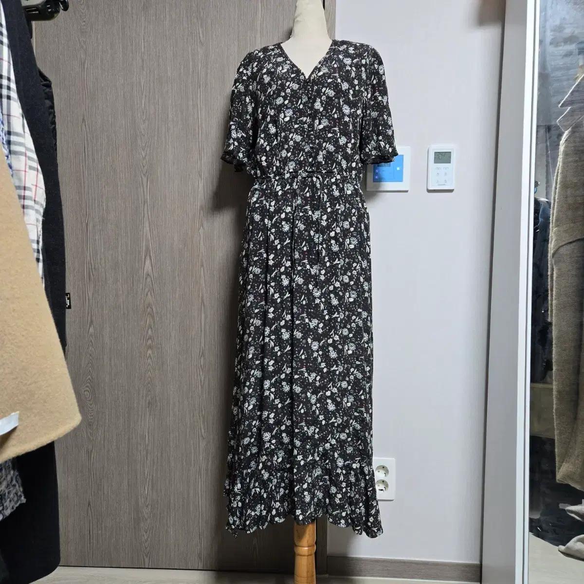 써스데이아일랜드 플라워 패턴 롱 원피스