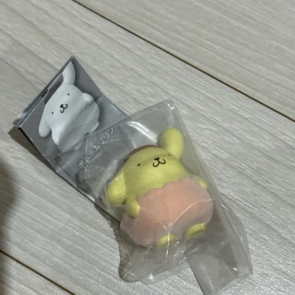 산리오 호박 팬츠 가챠 폼폼푸린 판매합니다