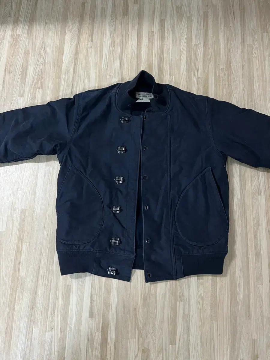 브론슨 덱 후크 자켓 38