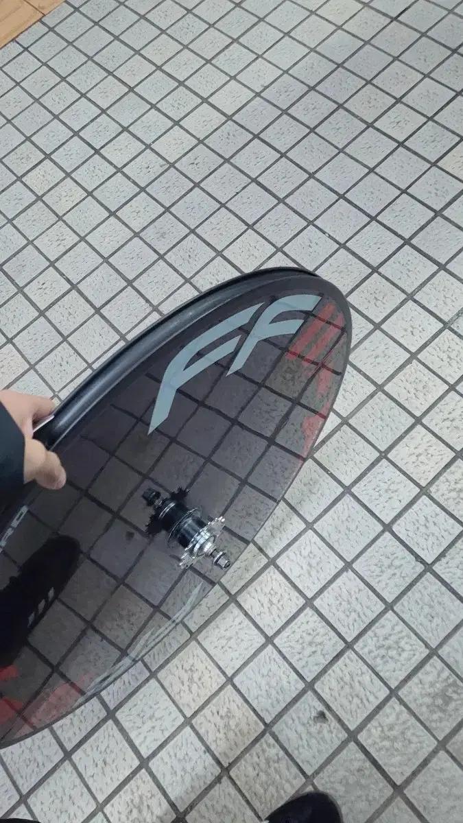 진바이크 디스크휠(글 필독)