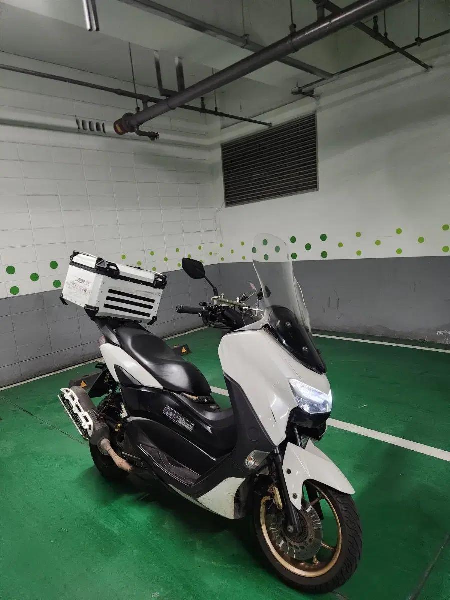 nmax125 abs 21년식 싸게 판매합니다