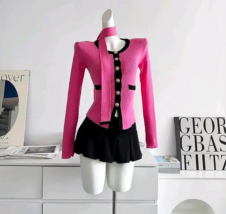 핫핑크가디건 핑크니트 핑크가디건 하객룩 데이트룩 연말룩 핫핑크 가디건