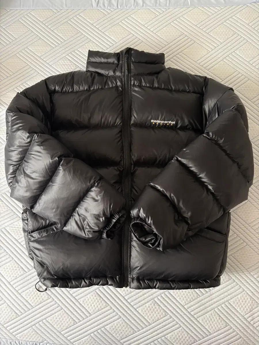 디스이즈네버댓 DNS Down puffer Jacket Black
