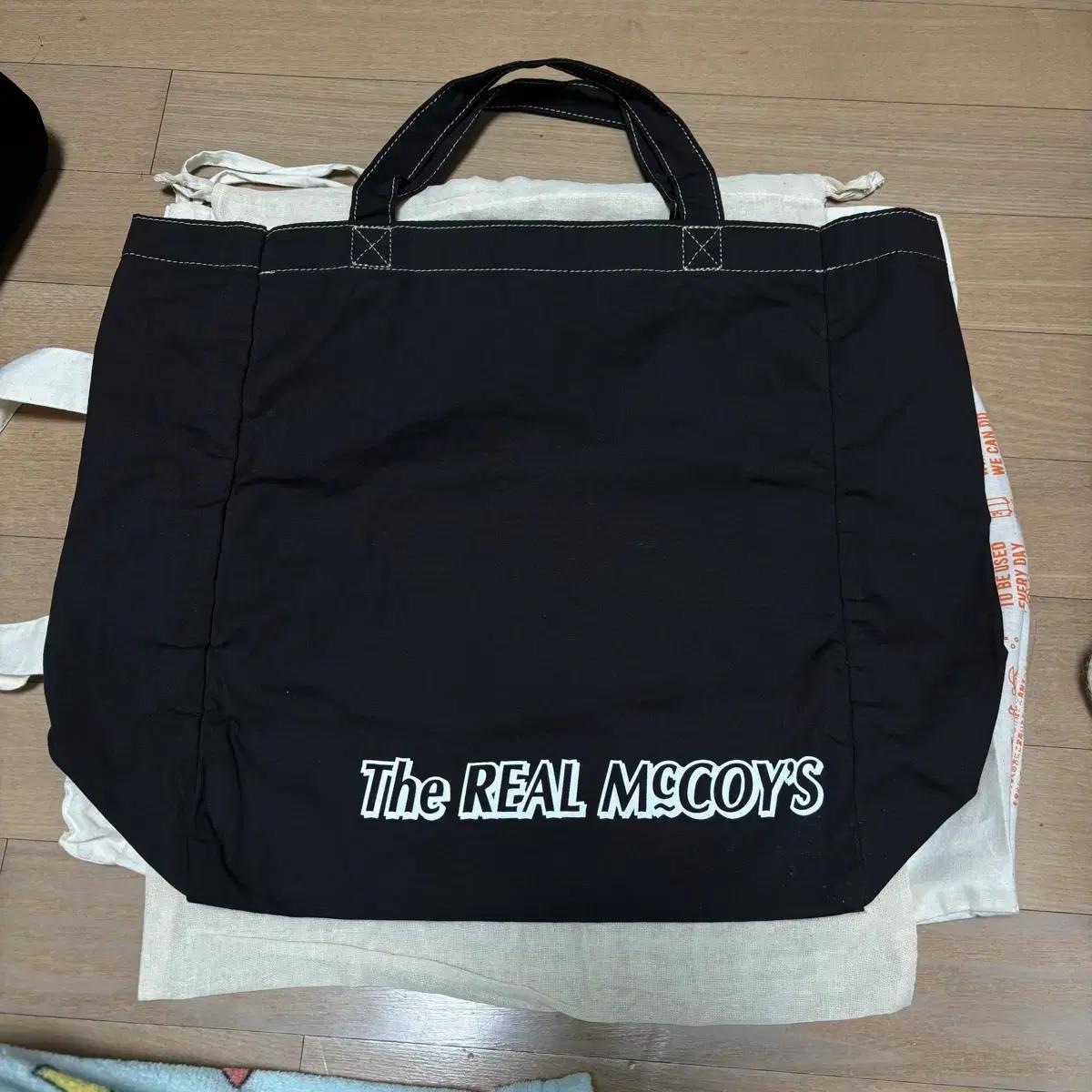 The REAL MCCOY'S 블랙 토트백