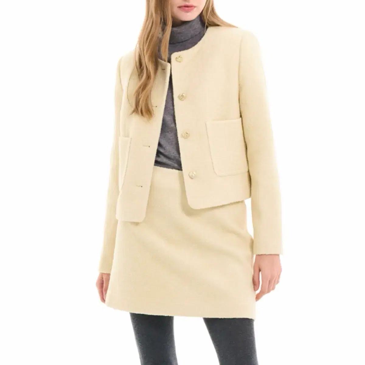 [새제품] 제너럴 아이디어 부클 울 자켓(정가 18.9)