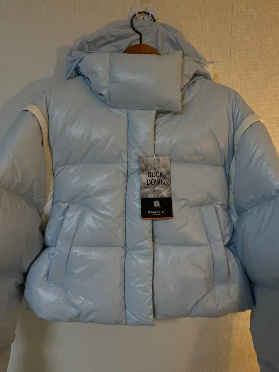 [M]새상품 널디 엔디와이 스카이블루 덕다운패딩