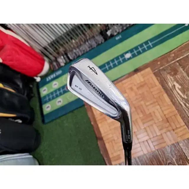 미즈노 MP-30 4번 스틸아이언 (다골 S200)