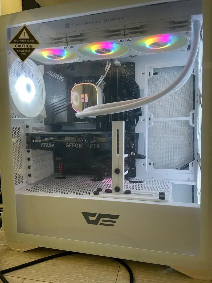 게이밍 컴퓨터 i7 14700K,4060 8GB 팝니다