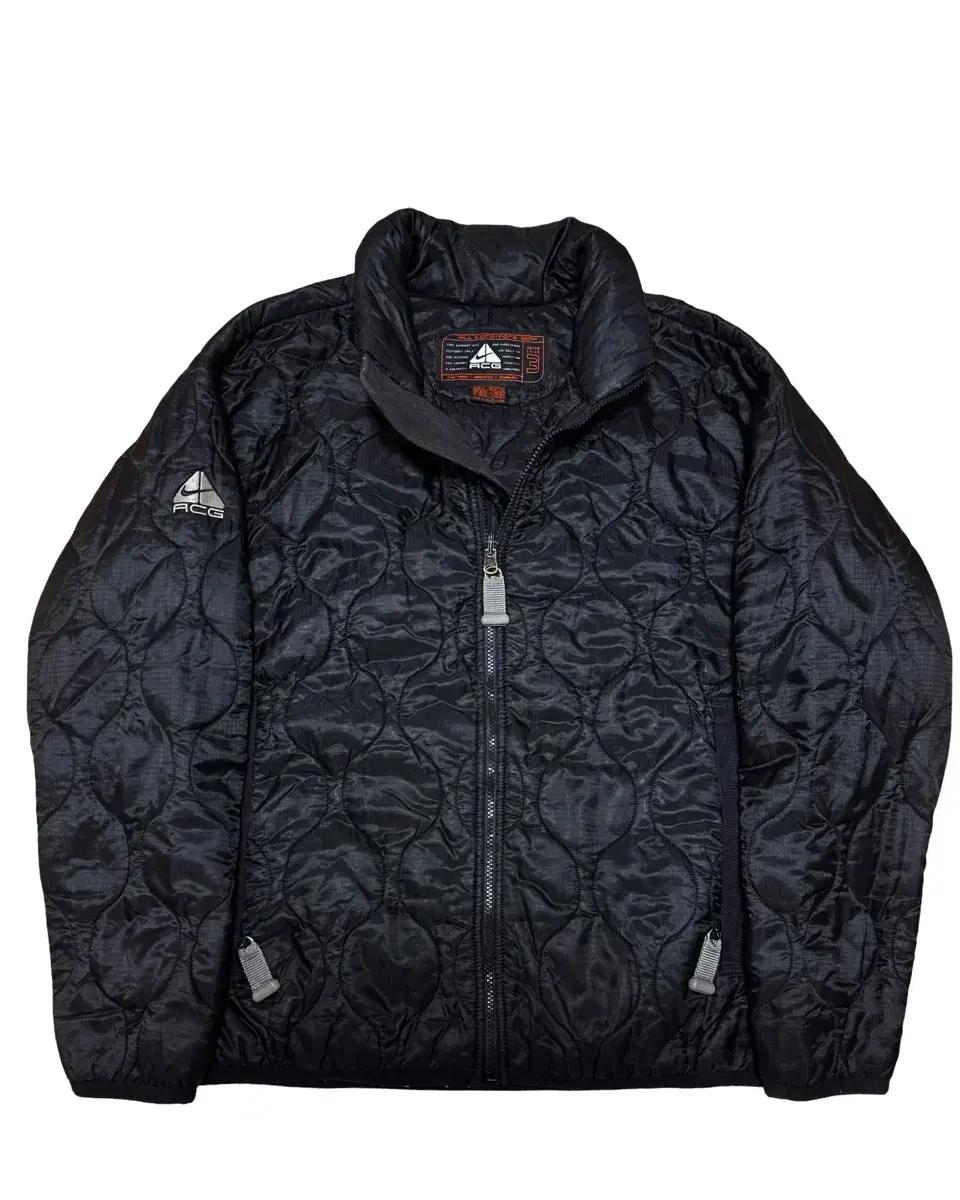 나이키 ACG 블랙 퀼팅 패딩 점퍼
