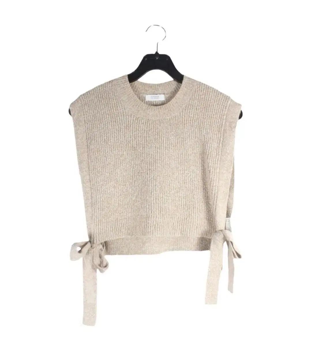 LOWRYS FARM 로우라이즈 팜 니트조끼 free size