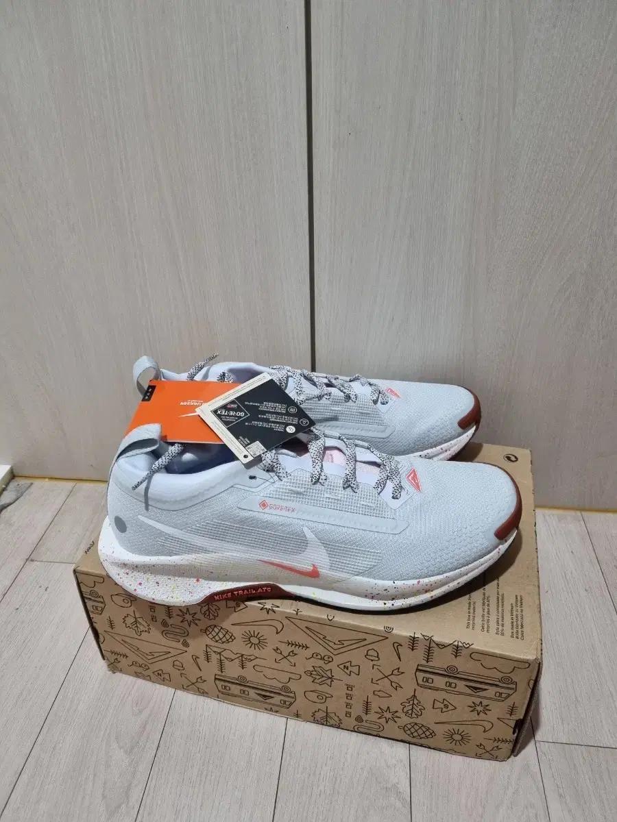 미시착새상품)) 나이키 페가수스트레일5 gtx 285