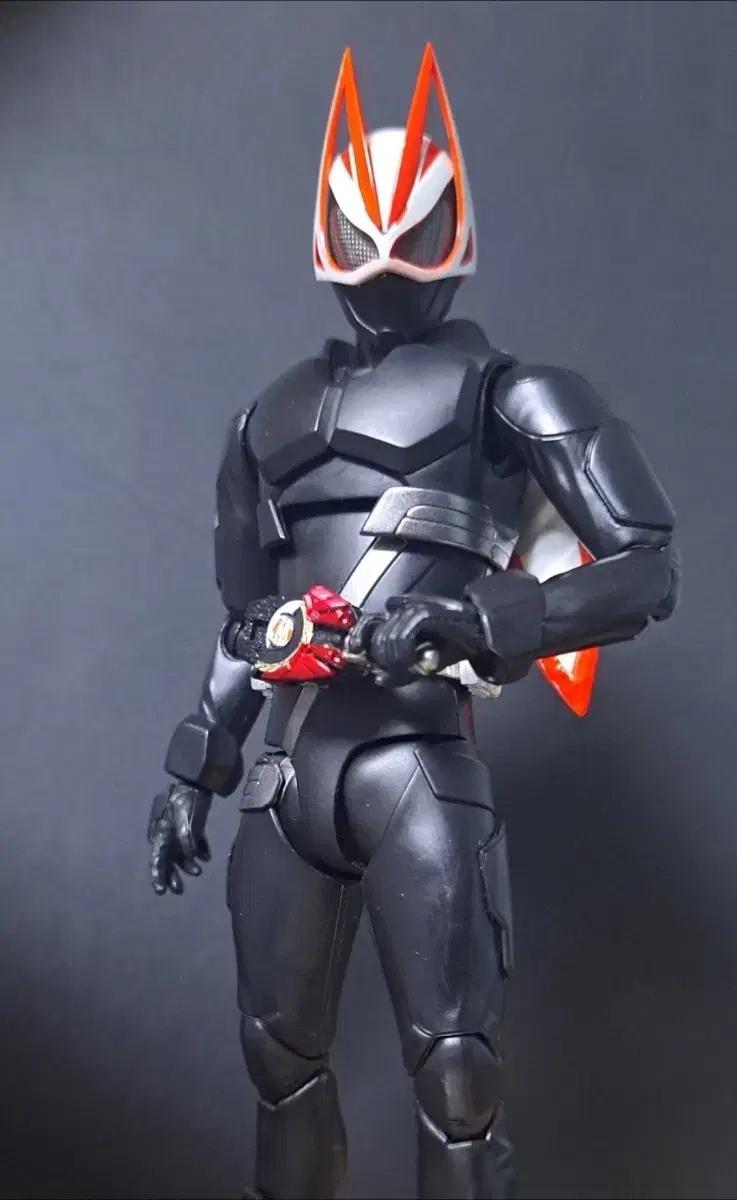 shf 가면라이더 기츠 엔트리 레이즈폼 판매합니다