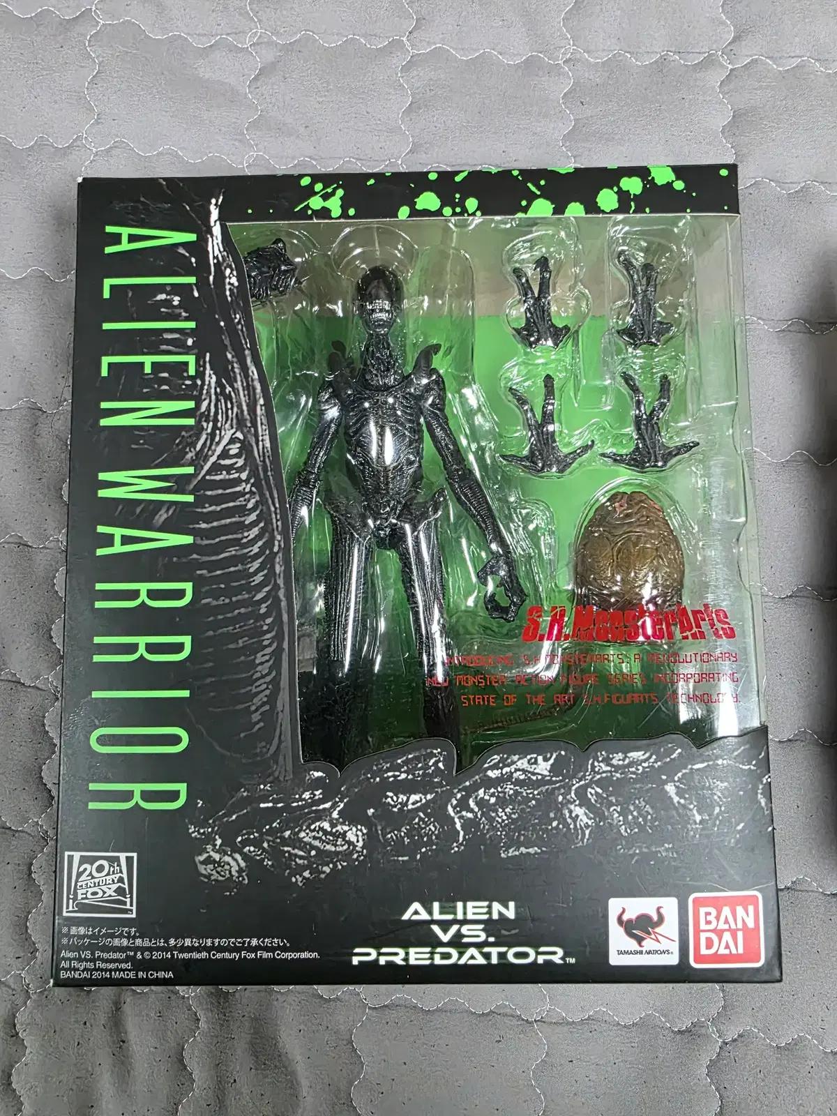 SHF SHM 에일리언 VS 프레데터 팝니다
