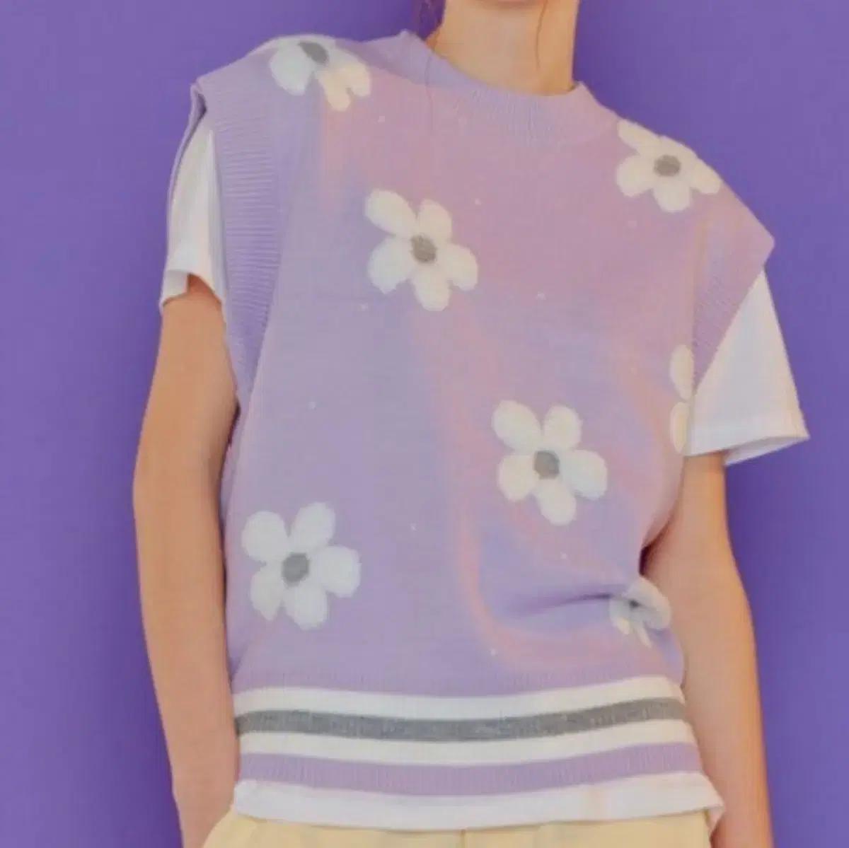 남여공용 제너럴아이디어 부클플라워 조끼 니트 베스트 S