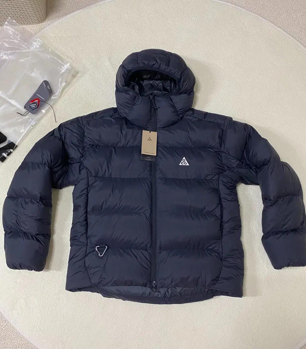 [M] 나이키 ACG 루나레이크 패딩 블랙