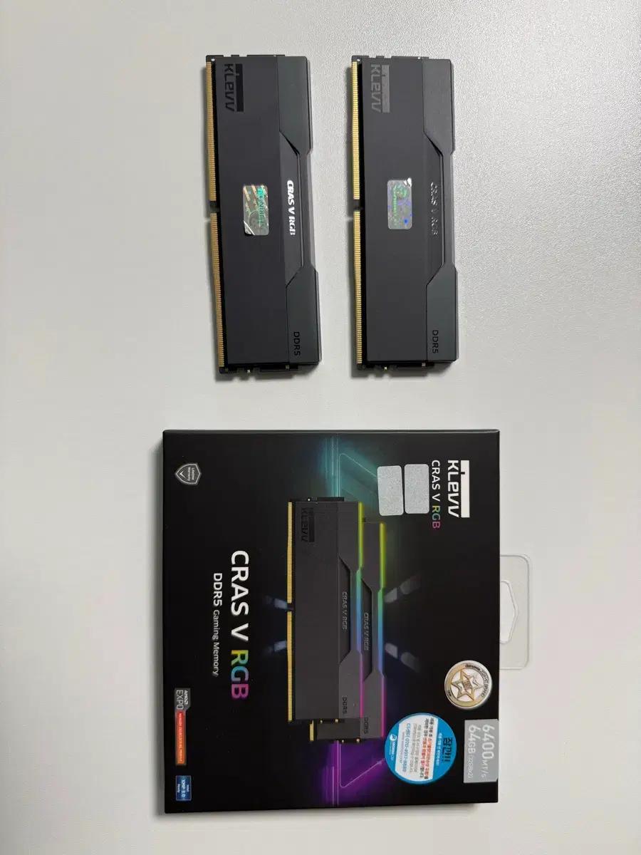 ESSENCORE KLEVV DDR5-6400 CL32 32GBx2개