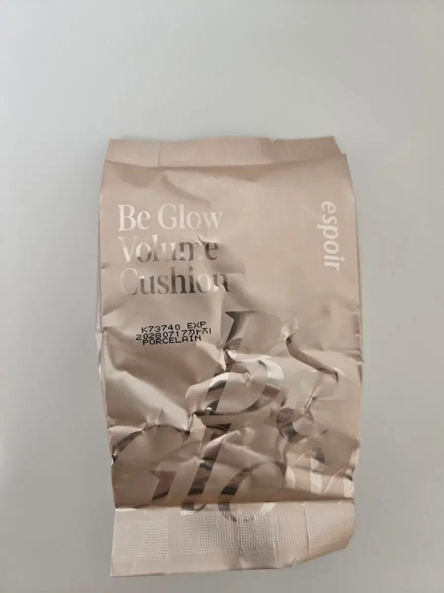 미개봉)에스쁘아 비글로우 쿠션 13호 포슬린 리필