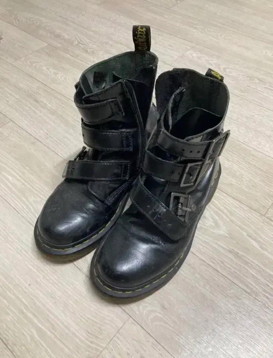 Dr.Martens 닥터마틴 블레이크