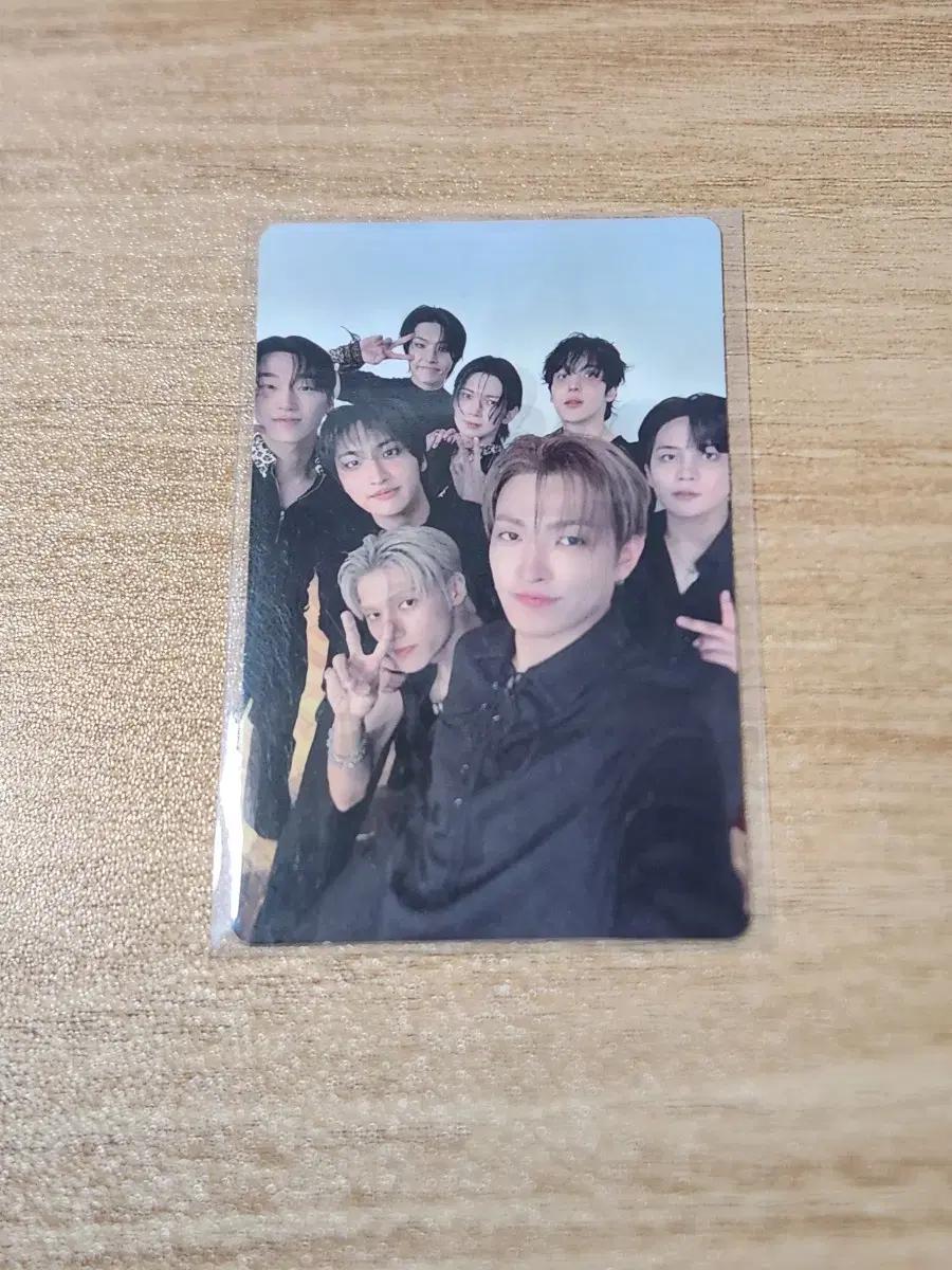 ATEEZ 에이티즈 단체포카 아우어베이커리