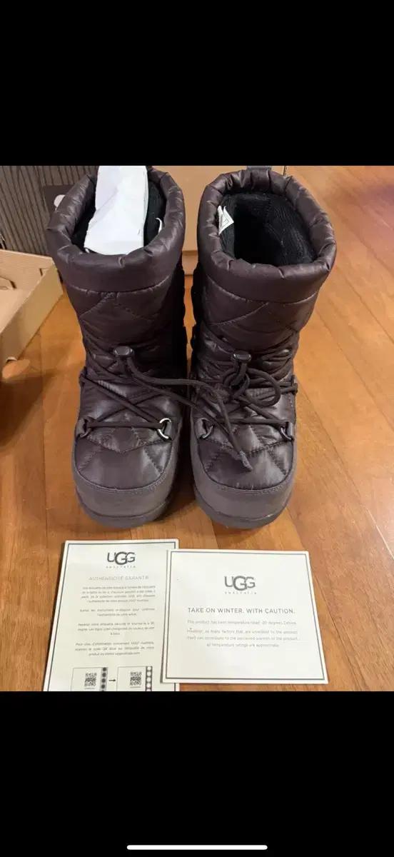 UGG K NOEME 아동 부츠 200mm