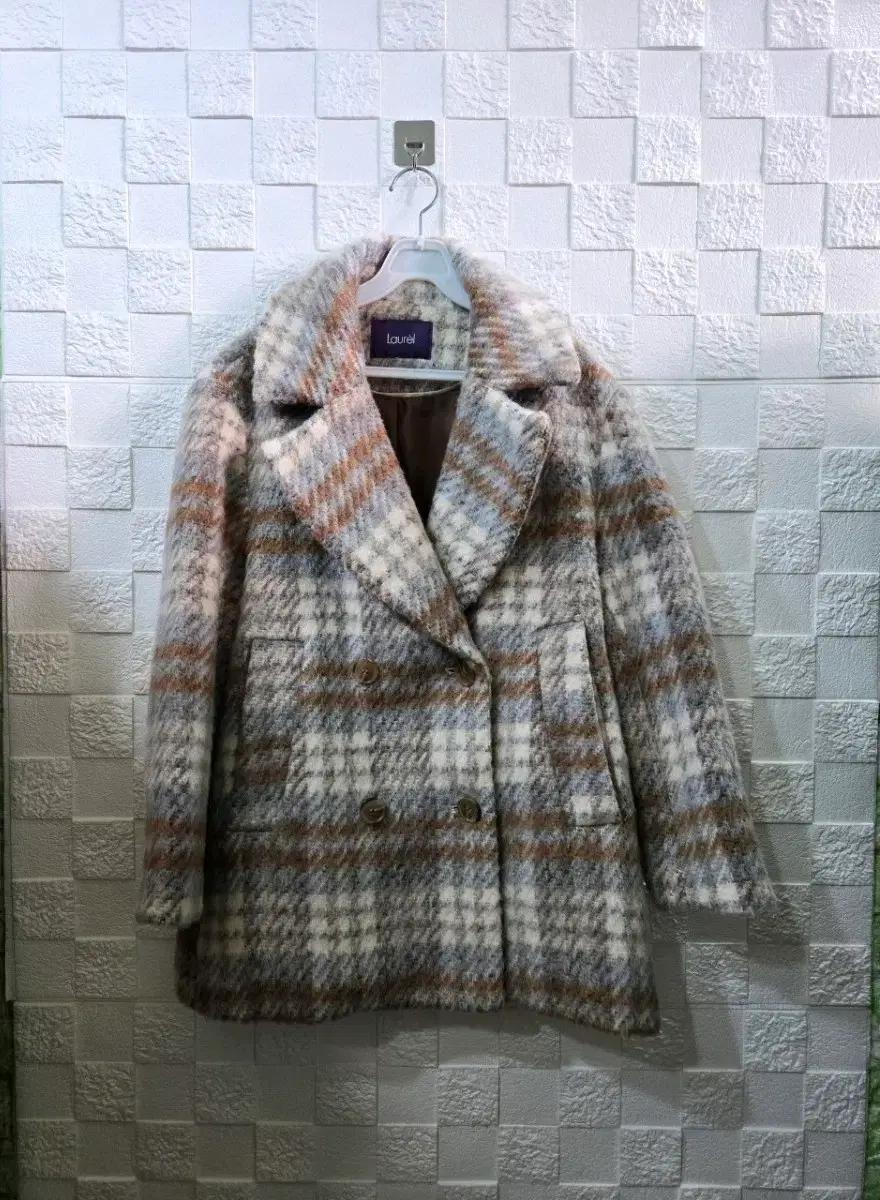 라우렐 더블 모직 출근룩 모임룩 도톰 코트