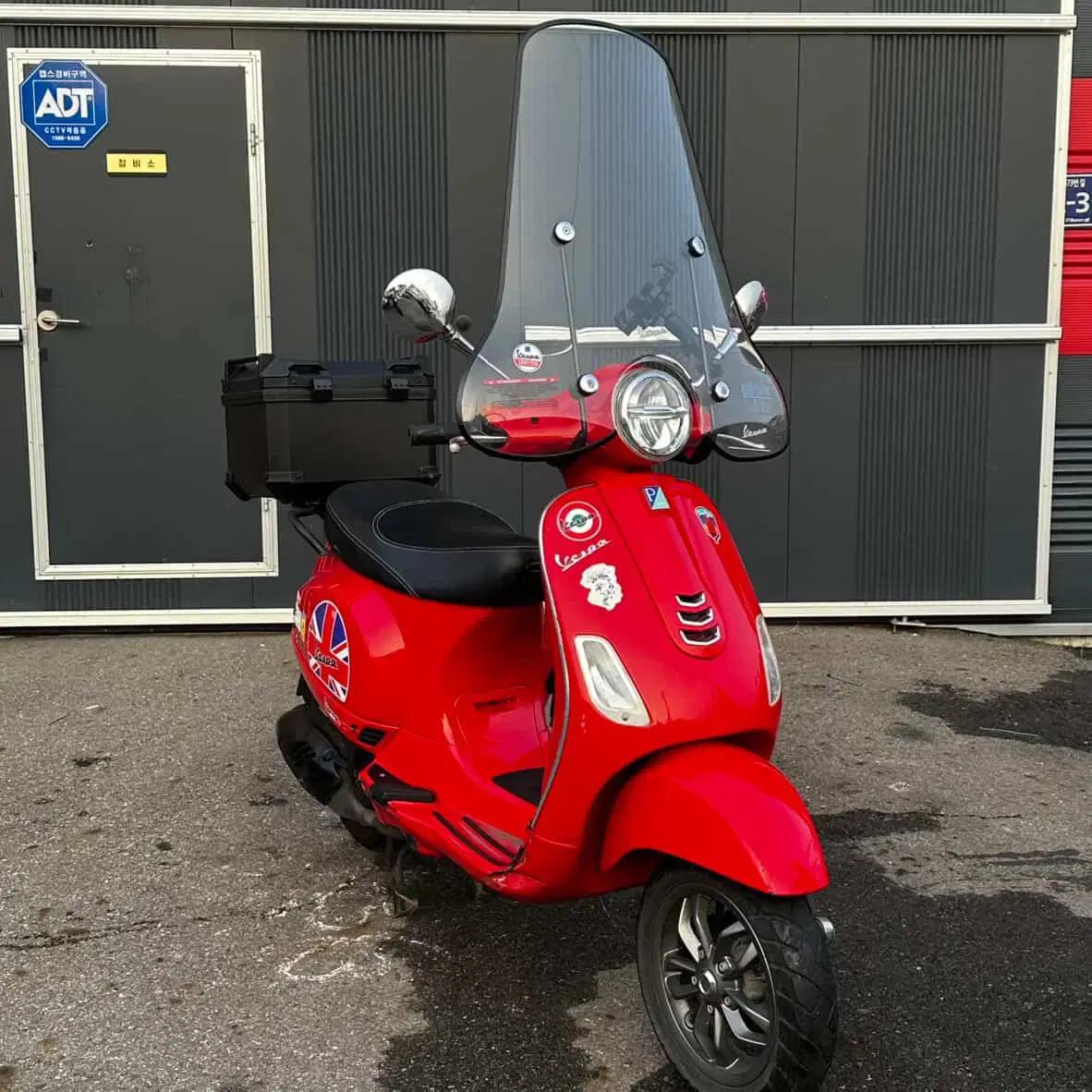 베스파 LX125 21년 1만KM 레드에디션 굿컨디션 판매합니다