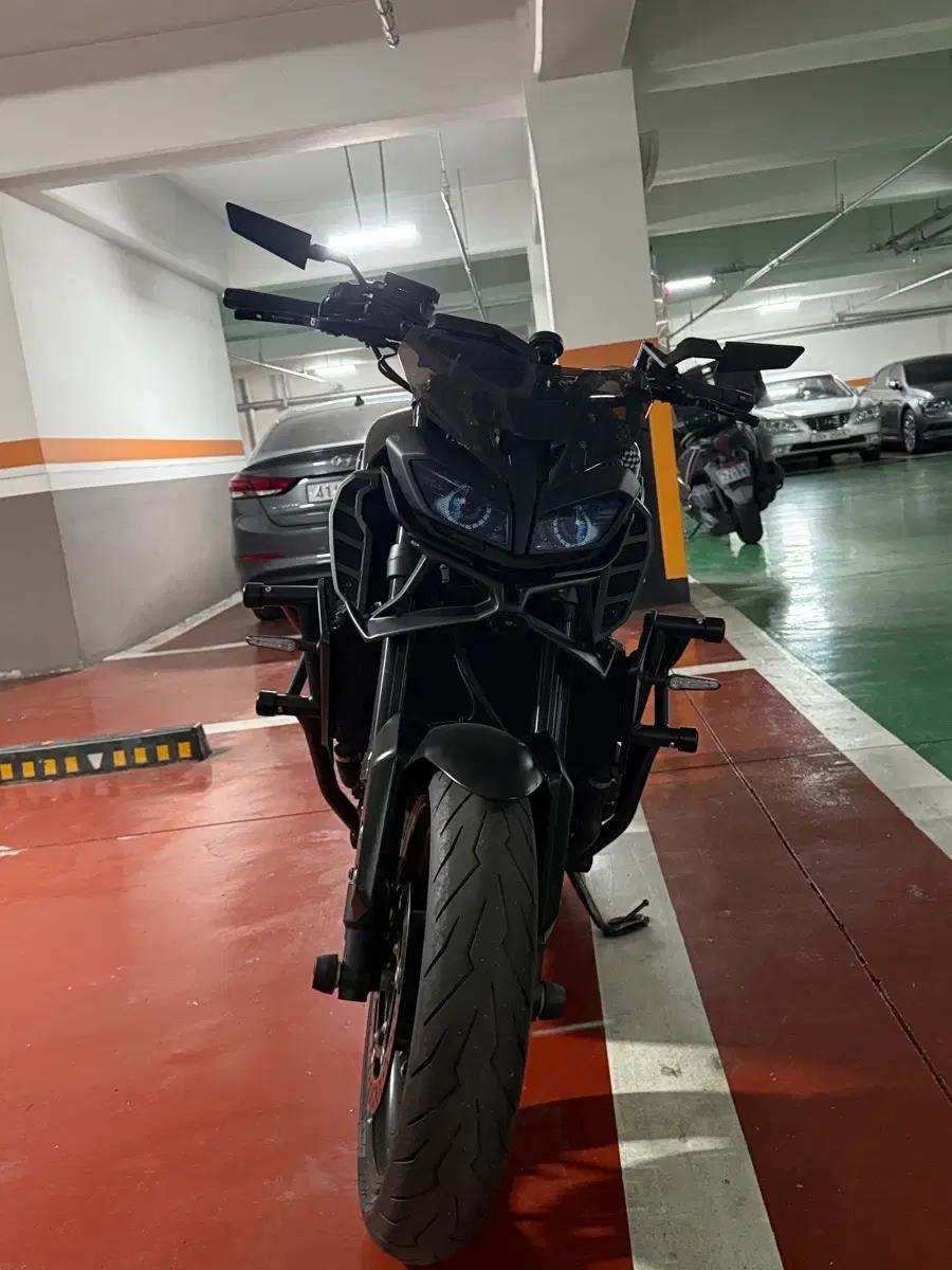 야마하 MT09 18년 아크라풀배기
