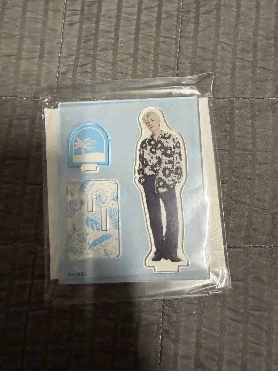 SEVENTEEN 세븐틴 2022 세븐틴 카페 원우 아크릴 스탠드