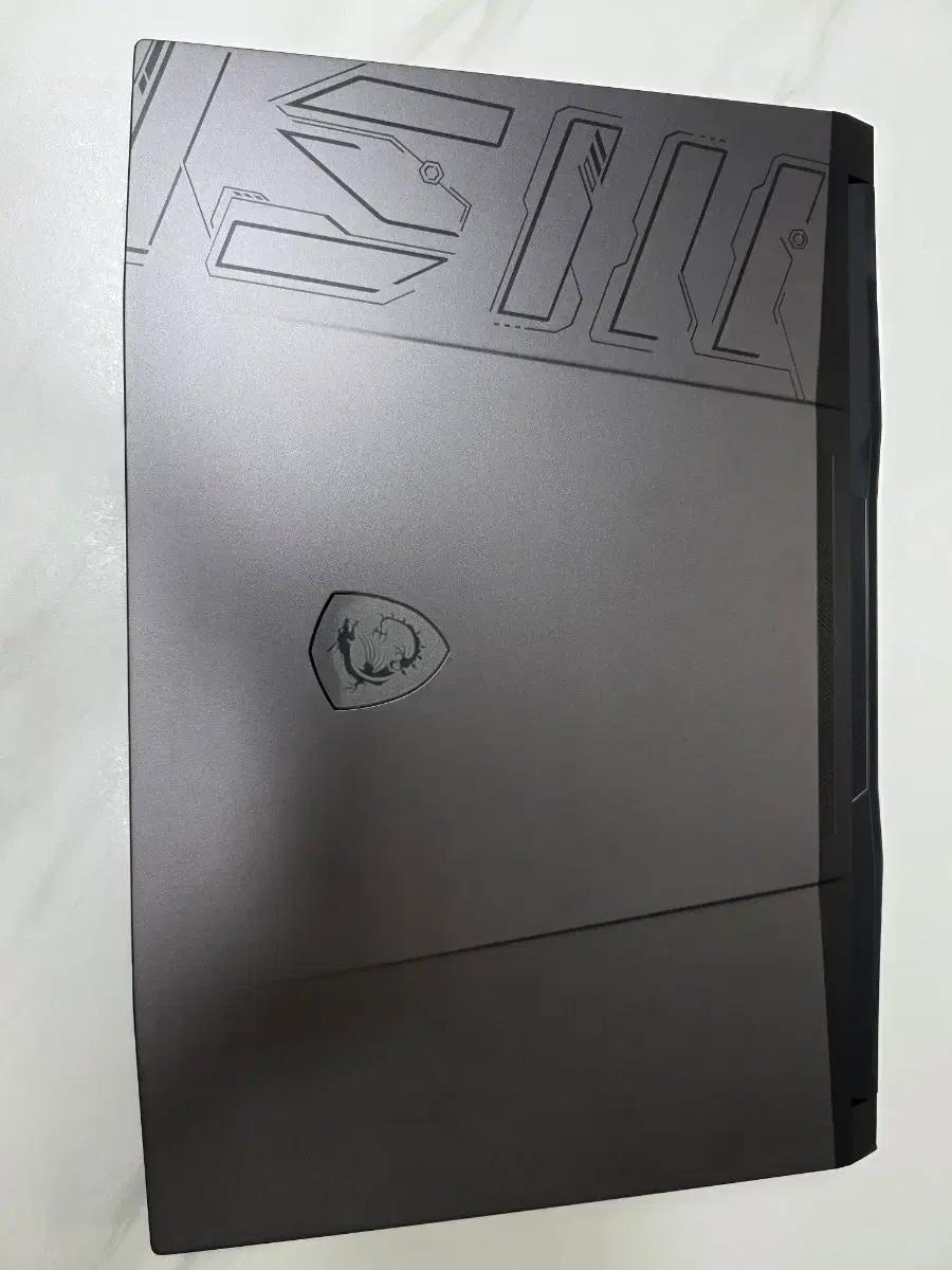 신품급 MSI 게이밍 노트북 QHD i9 13세대 RTX4070 SSD2