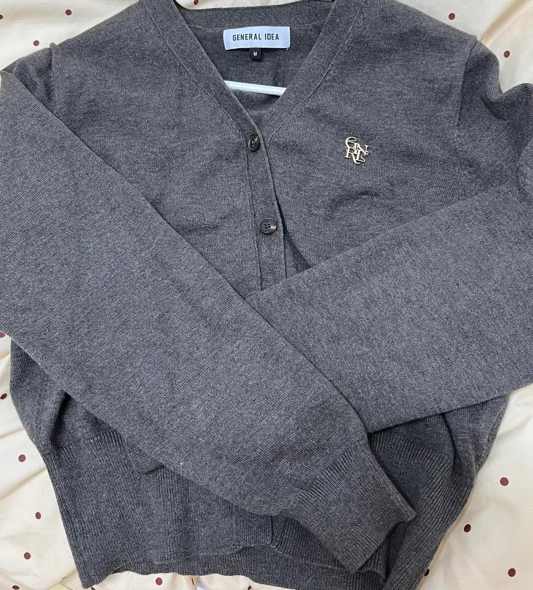 제너럴아이디어 가디건 챠콜 m