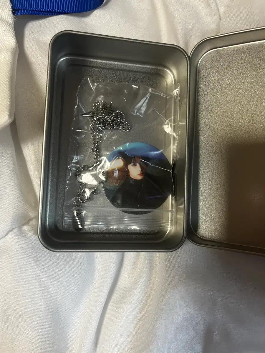 투바투 목걸이