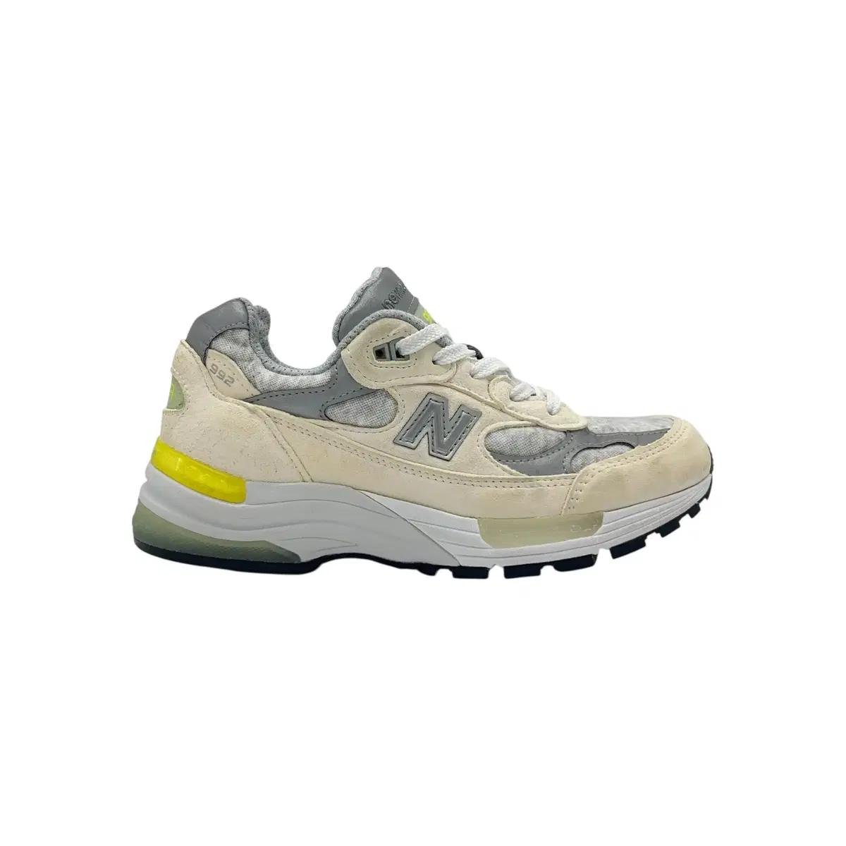 235 W 뉴발란스 992 메이드 인 USA 화이트 싸이클론