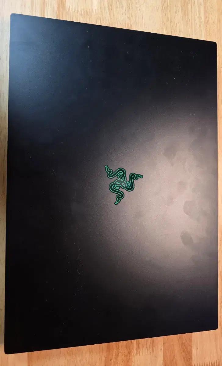 레이저 블레이드 18 2023 4070 model