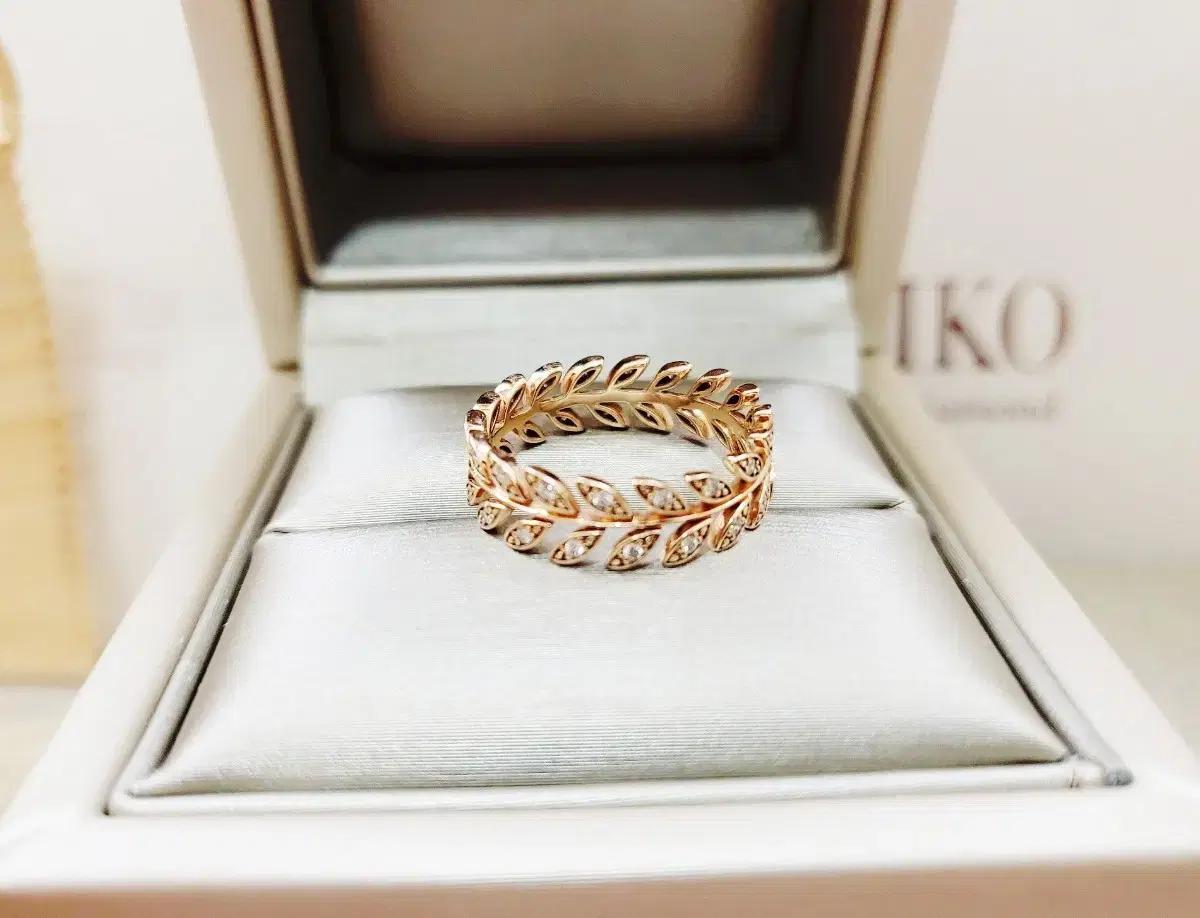 미꼬 18k 천연다이아파베 라우라링(반지) 13호