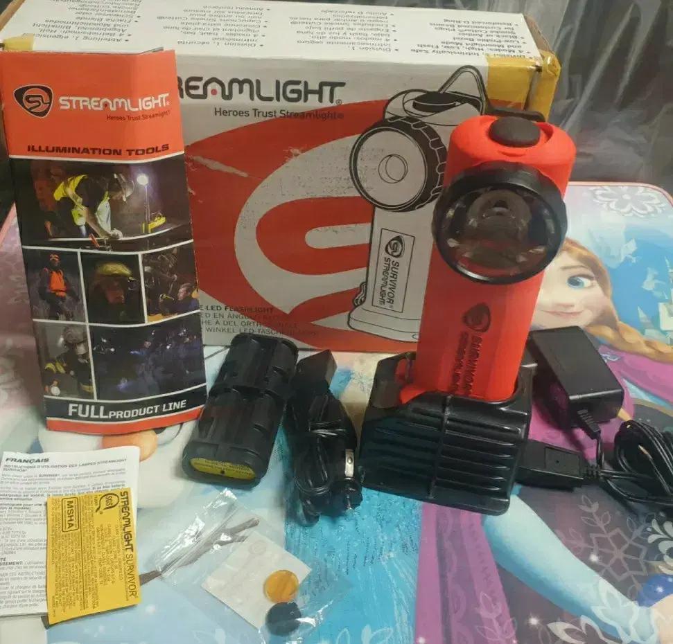 Streamlight Survivor 랜턴