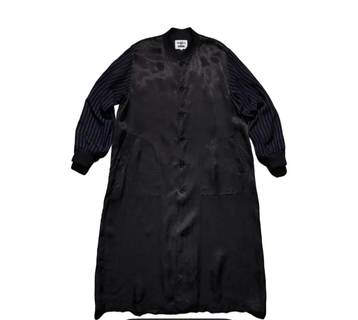 XS) CDG x 지드래곤 위버멘쉬 CDGDC 클래식 스태프 코트 블랙